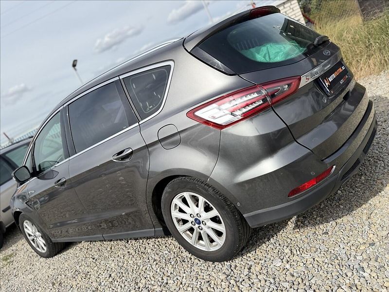 Ford S-MAX 2,0 TDCI 110kW NAVI +SADA KOL - fotka 7 z 27