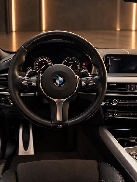 BMW X5 (2017) xDrive25d-Mpaket-KAMERA-Tažné - fotka 13 z 14