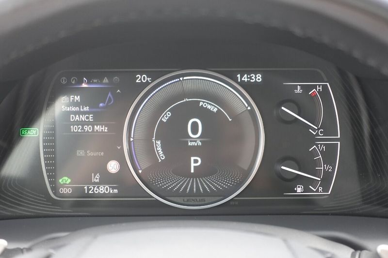 Lexus ES 300h ES300h Business Edition - fotka 28 z 37