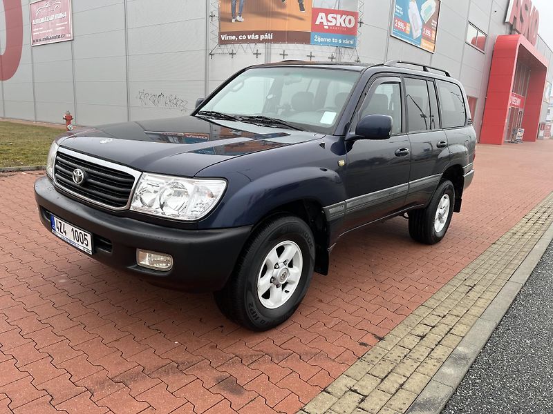 Toyota Land Cruiser 4.6 V8 LPG - fotka 1 z 24