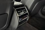 BMW Řada 7 M760Li xDrive - náhled 15