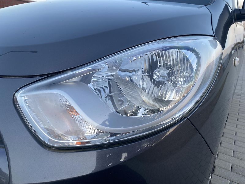 Hyundai i10 (2012) 1.1i STYLE,KLIMA, VÝB.STAV!! - fotka 12 z 35