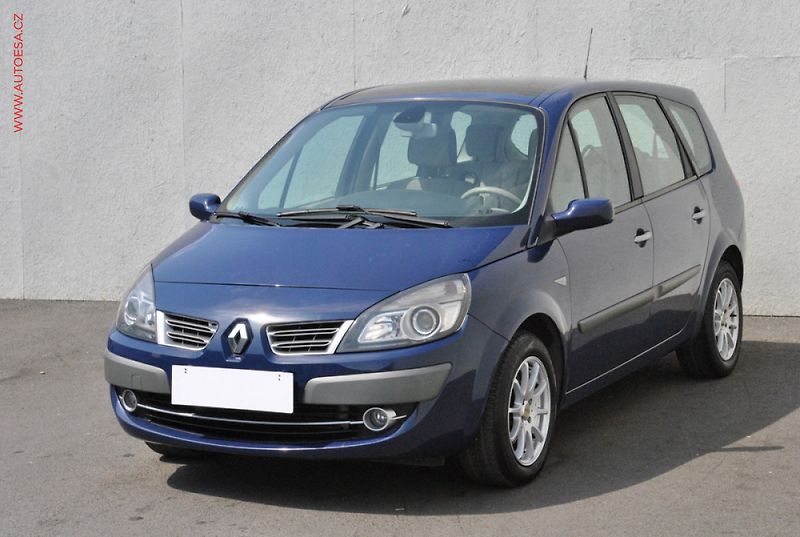 Renault Grand Scénic (2006) 1.9dCi - fotka 3 z 3
