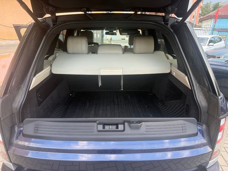 Land Rover Range Rover (2015) 3.0 TDI - fotka 16 z 19