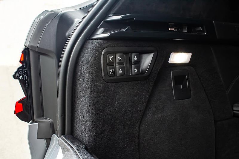 BMW X7 3,0   xDrive40d ČR MpaketHarma - fotka 11 z 32