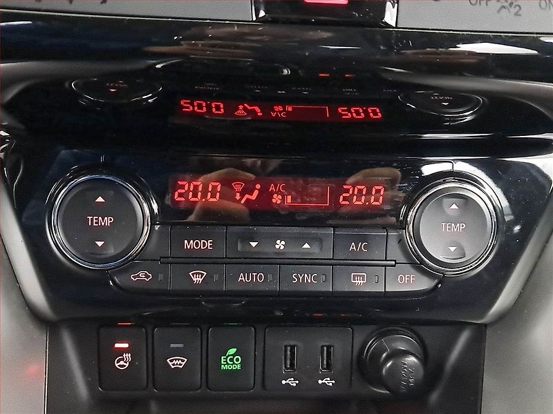 Mitsubishi Eclipse Cross (2021) 1.5 T-MIVEC, Automat, Tempomat - fotka 16 z 21