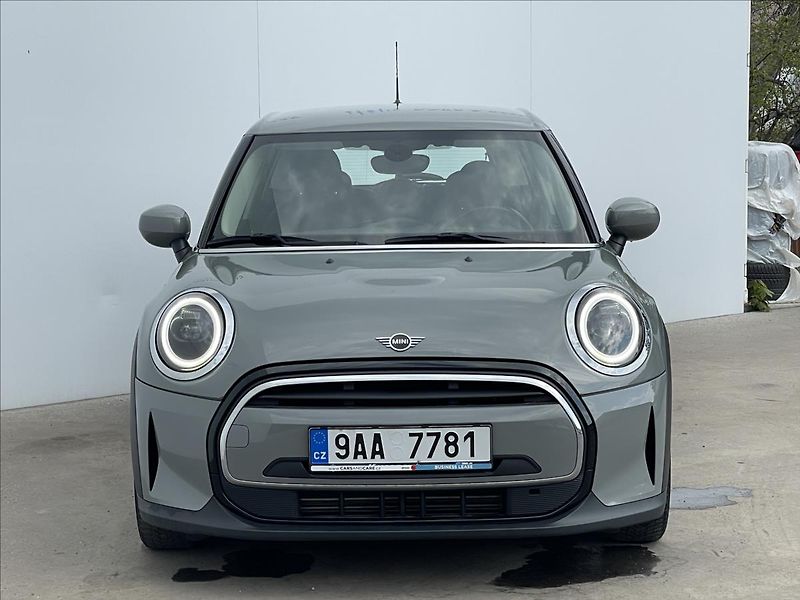 Mini Cooper 1,5 PDC - fotka 21 z 22