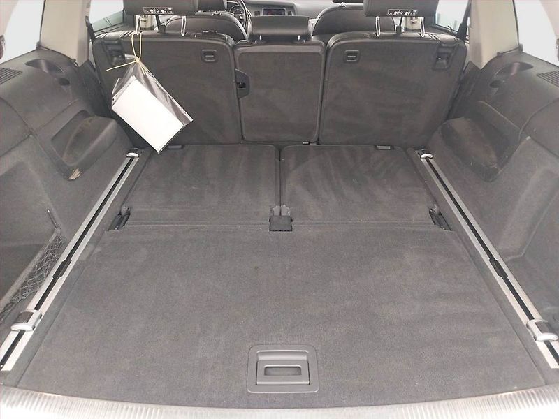Audi Q7 (2011) 3.0 TDI, 4X4, Automat, 7 míst - fotka 14 z 25