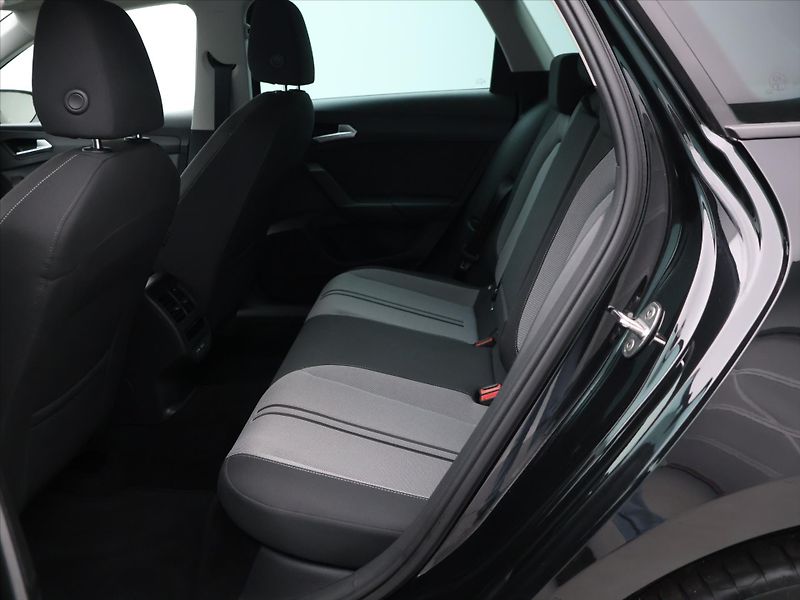 Seat Leon 2,0 TDI 110kW Style ST DSG - fotka 14 z 31