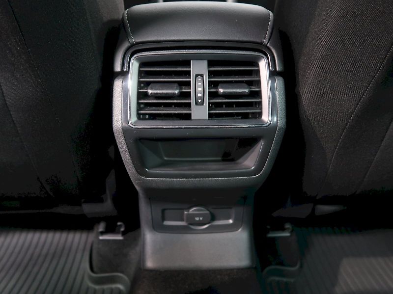 Škoda Kodiaq (2022) AMBITION 1.5TSI 110KW DSG TAŽN - fotka 35 z 37