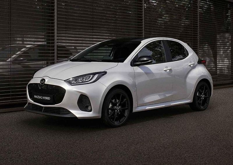 Toyota Corolla sedan s benzinovým motorem - sleva 188 000 Kč