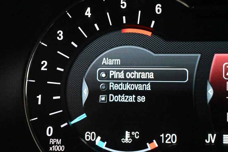 Ford S-MAX (2020) 2.0 4x4 140 KW LED ACC SONY Ta - fotka 33 z 45