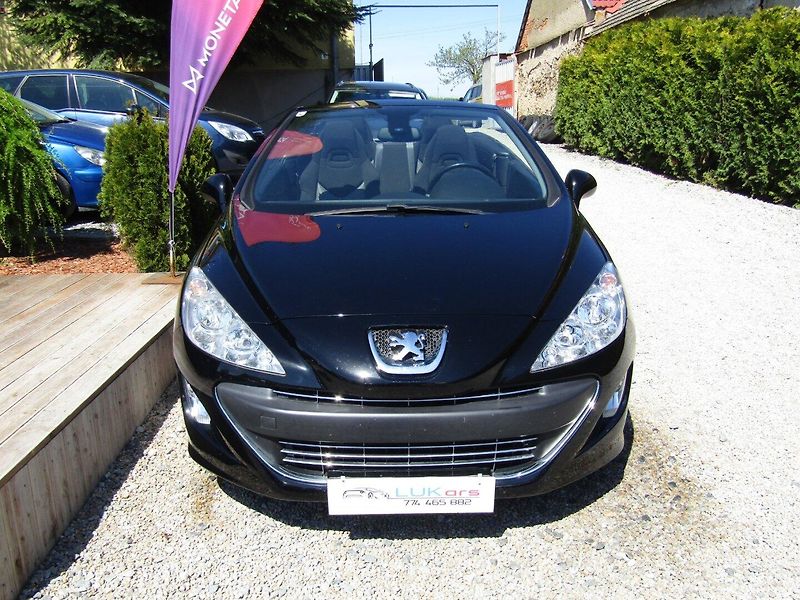 Peugeot 308 (2010) CC 1.6 HDI 82kW - fotka 6 z 30