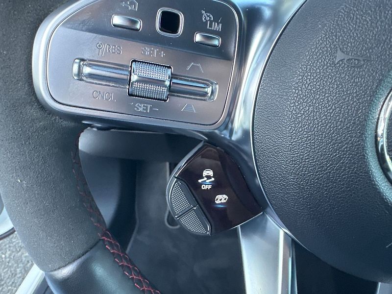 Mercedes-Benz CLA 45 S 4MATIC+ - fotka 23 z 27
