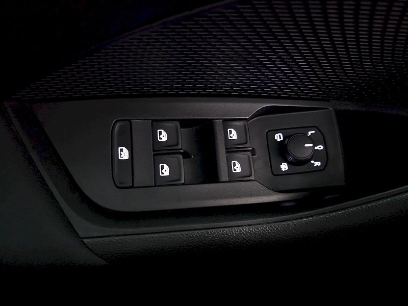 Škoda Octavia (2024) COMBI 1.5TSI 85kW DSG SELECTIO - fotka 24 z 30