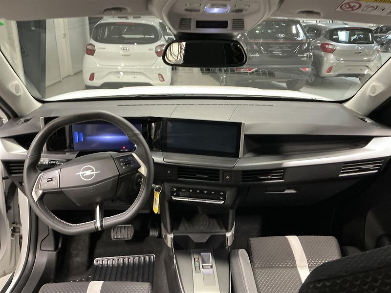 Opel Frontera EL GS Kamera Carplay Asistence - fotka 11 z 17