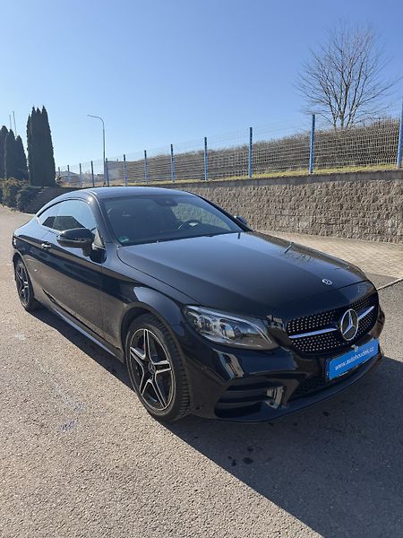 Mercedes-Benz Třídy C C 400 245kW COUPE 4x4 AMG  - fotka 1 z 20