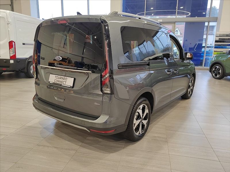 Ford Tourneo Connect (2024) 1,5 EcoBoost 110 kW/150 koní, - fotka 5 z 23