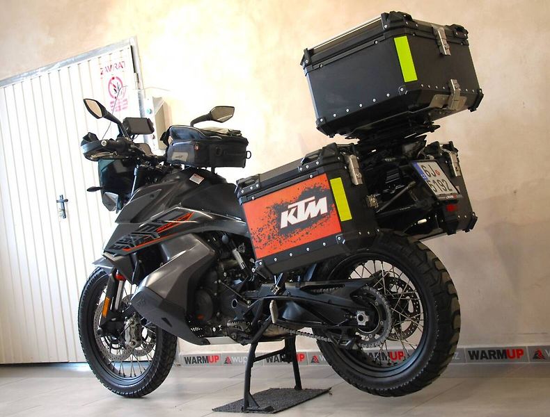 KTM 890 Adventure (2021) hezký stav,původ ČR,2.majitel - fotka 15 z 19