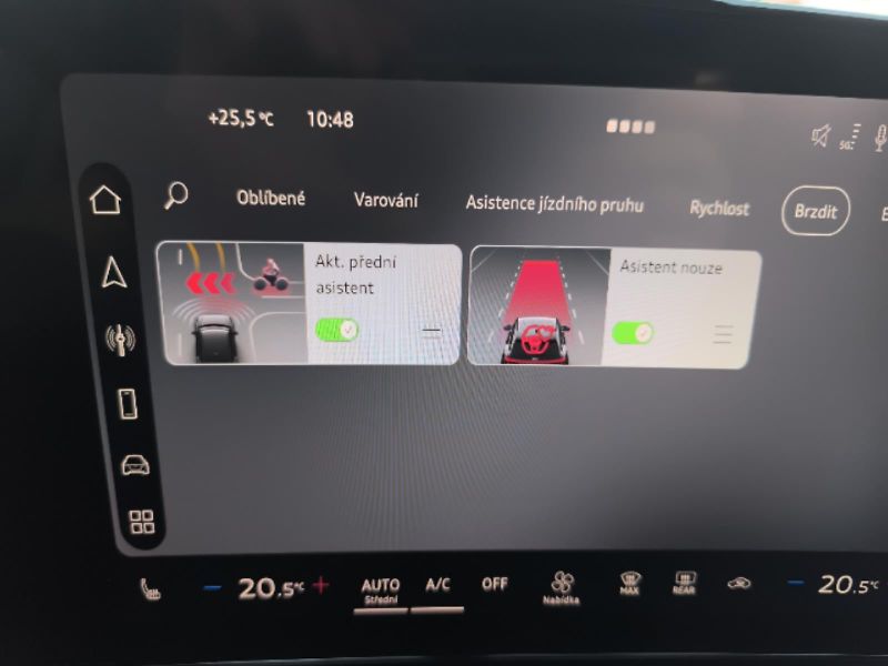 Audi Q3 1.5TFSi 110kW - fotka 18 z 24