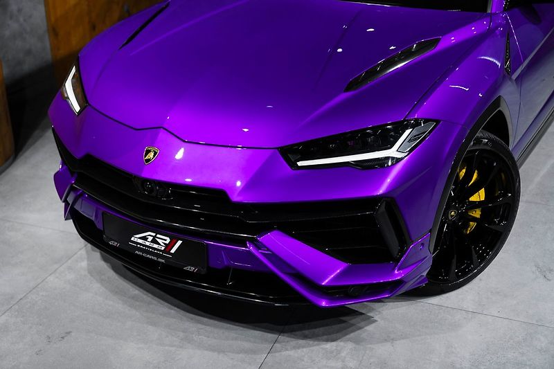 Lamborghini Urus - fotka 3 z 34