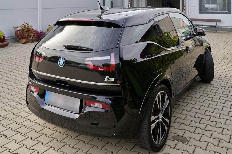 BMW i3 (2020) Elektro - fotka 4 z 26