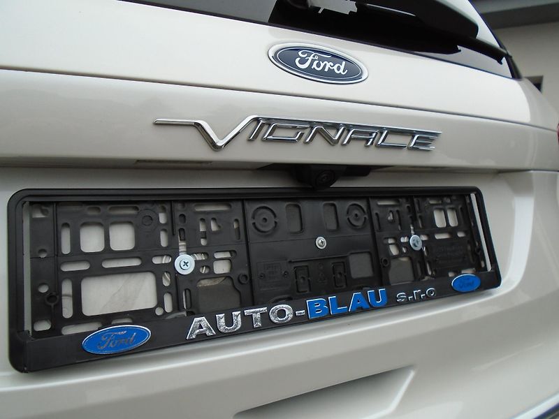 Ford S-MAX 2.0EcoBlue 140kW AWD Vignale A - fotka 11 z 49