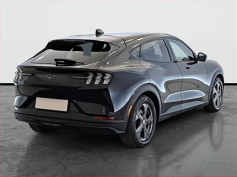 Ford Mustang Mach-E (2021) Standard Range AWD, SoH 94% - fotka 5 z 31