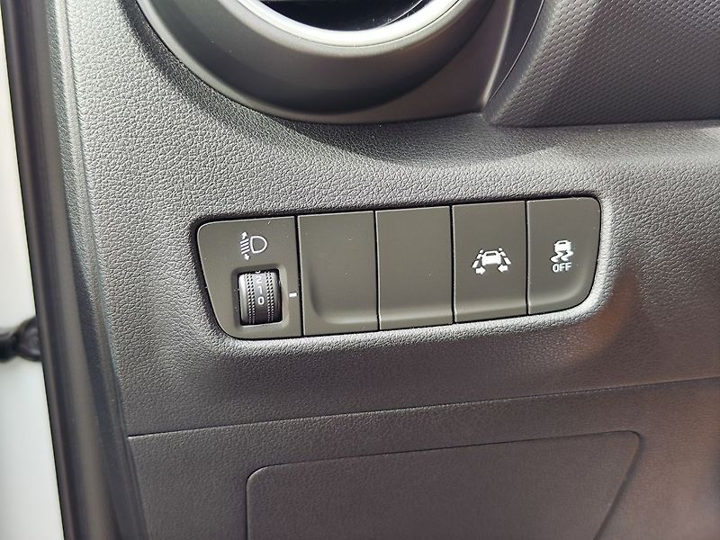 Hyundai Kona 1.0 T-GDI/88kW Comfort - fotka 25 z 27