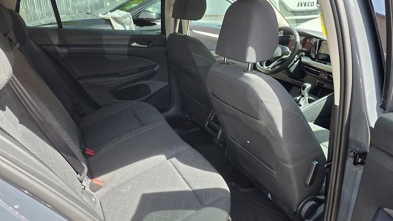 Volkswagen Golf (2023) 2.0 TDI 110kW Life záruka  - fotka 11 z 34