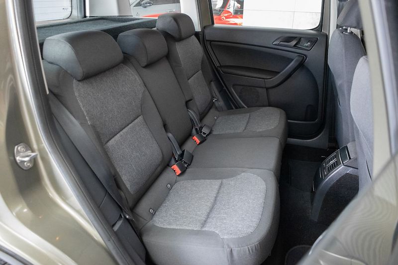 Škoda Yeti 1.2 TSI 81kW *OFFROAD ACTIVE* - fotka 12 z 33