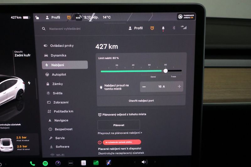 Tesla Model 3 (2023) Long Range Dual Motor SOH 97% - fotka 30 z 47