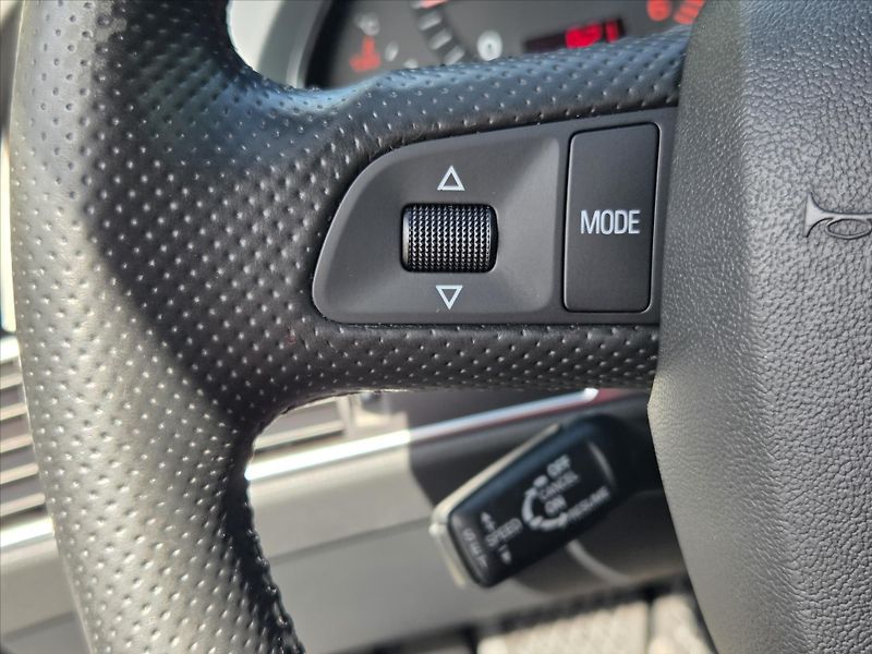 Audi A6 3,0 TDi 171kW Quattro Business - fotka 13 z 20