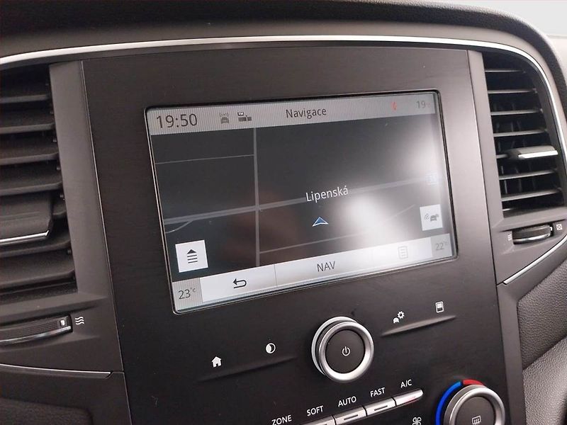 Renault Mégane (2017) Limited 1.2 TCe, Serv.kniha - fotka 13 z 27
