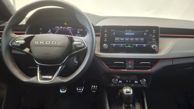 Škoda Scala (2025) MC 1.0 TSI 85kW M6F - fotka 5 z 24