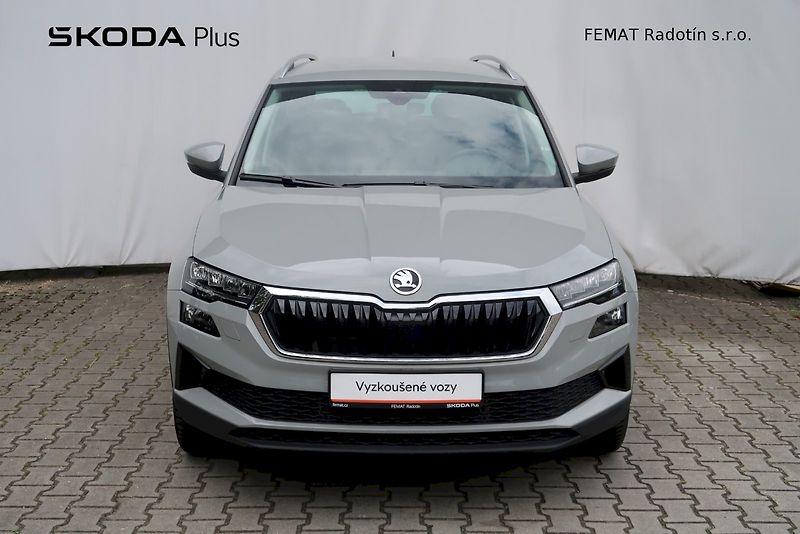 Škoda Karoq (2025) Top Selection 1.5 TSI 110 kW - fotka 4 z 28