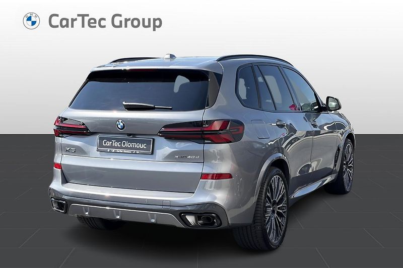 BMW X5 xDrive40d - fotka 8 z 10