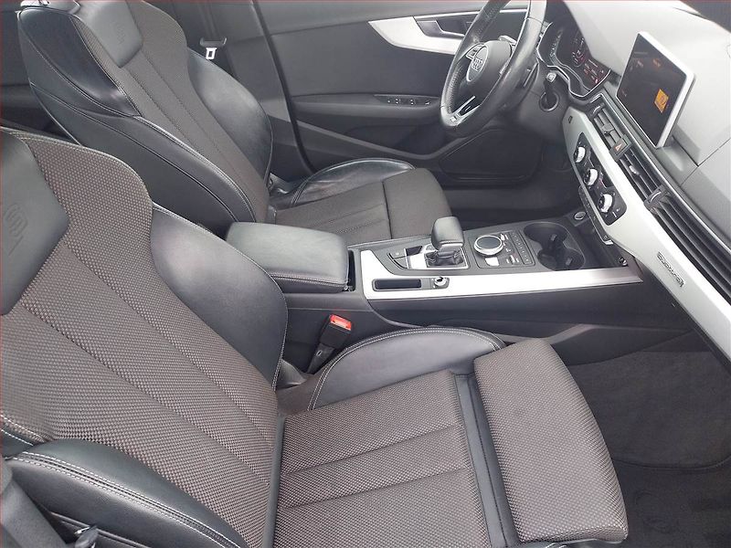 Audi A4 (2018) Sport 2.0 TDI, 4X4, Automat - fotka 9 z 16