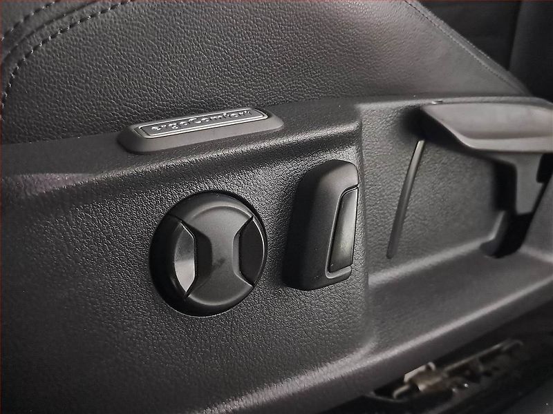 Volkswagen Passat (2016) 2.0 BiTDI, 4X4, Automat, Kůže - fotka 23 z 23