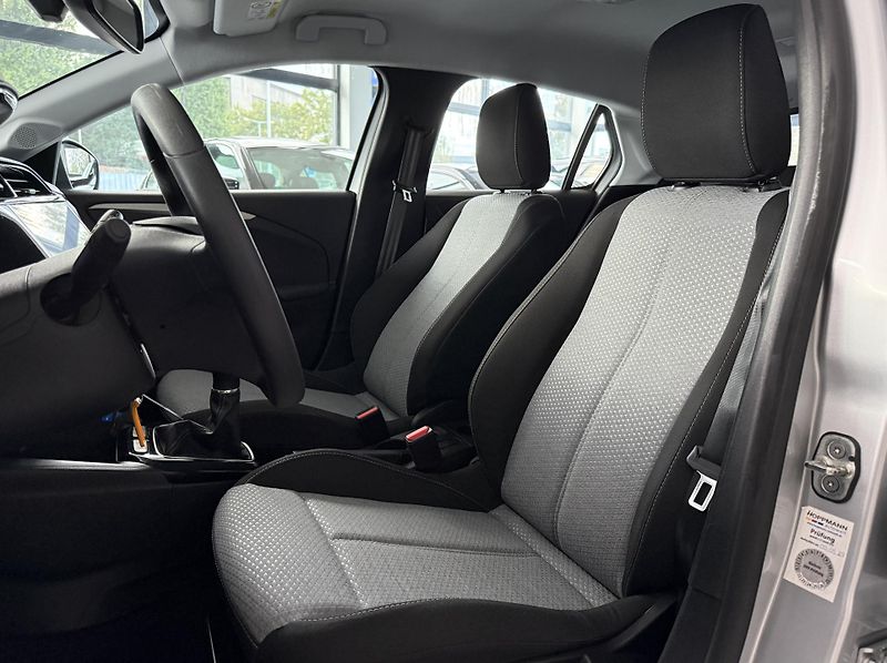 Opel Corsa (2024) - fotka 13 z 30