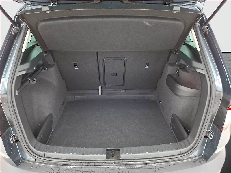 Škoda Karoq (2021) Style 1.5 TSI - fotka 14 z 18