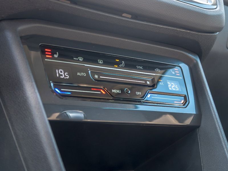Volkswagen Tiguan (2021) 2.0TDI 110KW NAVI – LED - fotka 27 z 50