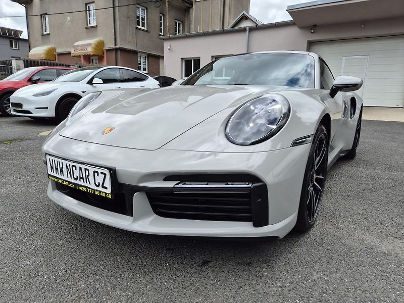 Porsche 911 TURBO S 478kw  - fotka 40 z 41