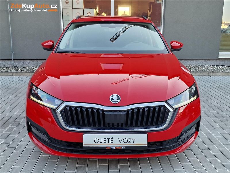 Škoda Octavia 2.0TDI DSG Ambition,ČR,1.Maj. - fotka 4 z 50