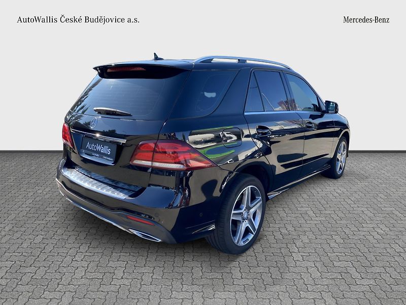 Mercedes-Benz GLE 250d 4M AMG - fotka 5 z 27