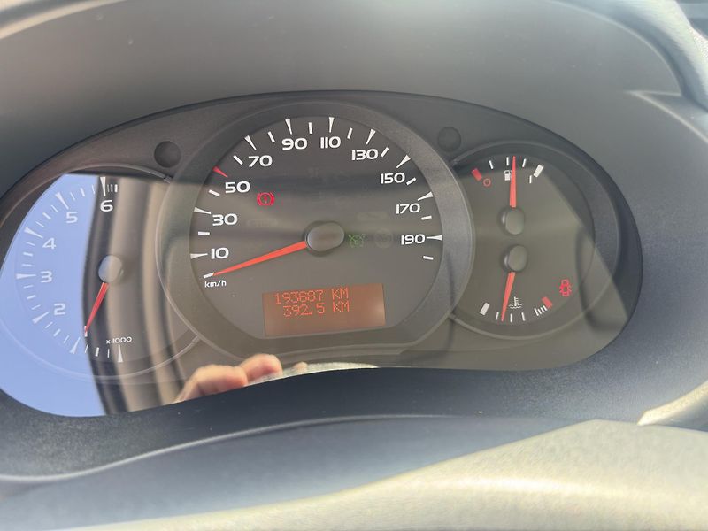 Renault Kangoo (2013) MAXI 1.5DCi(110)7MÍST,TAŽNÉ - fotka 31 z 46