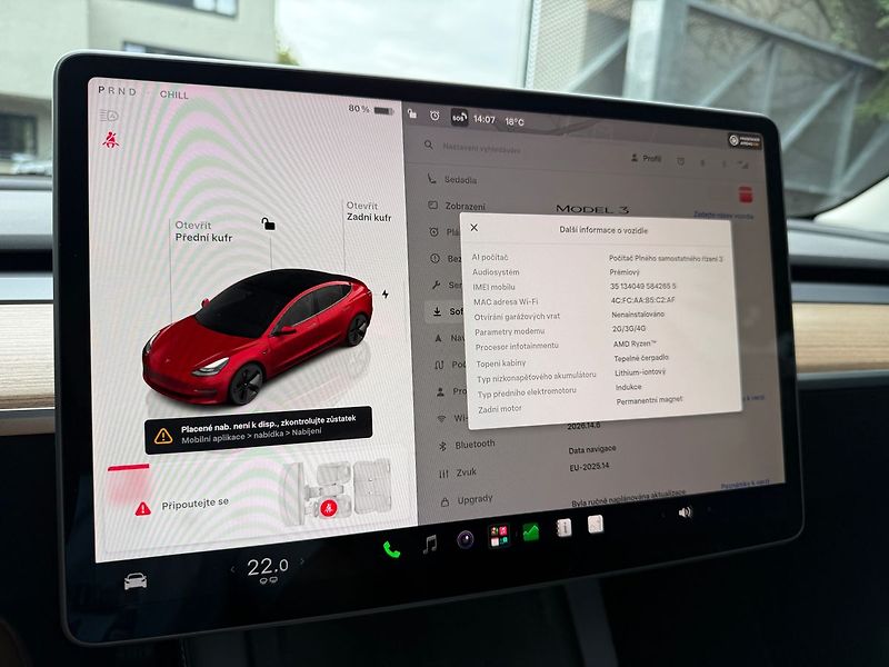 Tesla Model 3 Long Range AWD - fotka 26 z 40