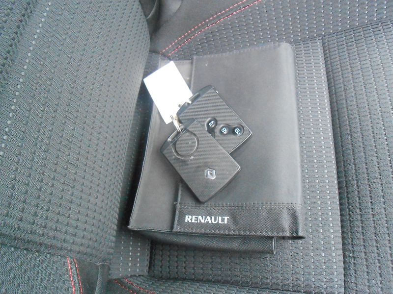 Renault Mégane R.S.-195KW,NAVI,TOP!!! - fotka 41 z 41