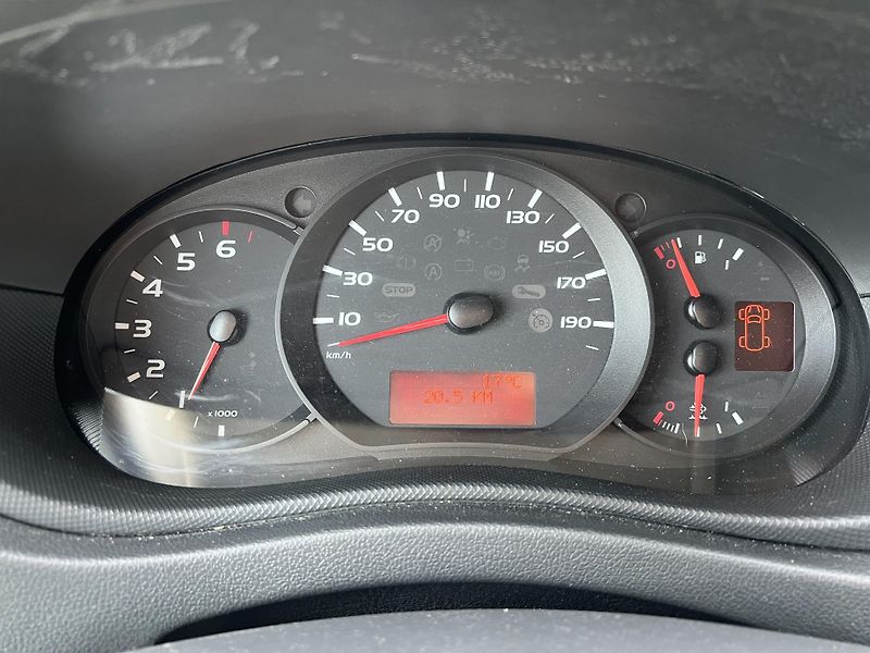 Renault Master (2018) 2,3dCi 107kW - fotka 16 z 29