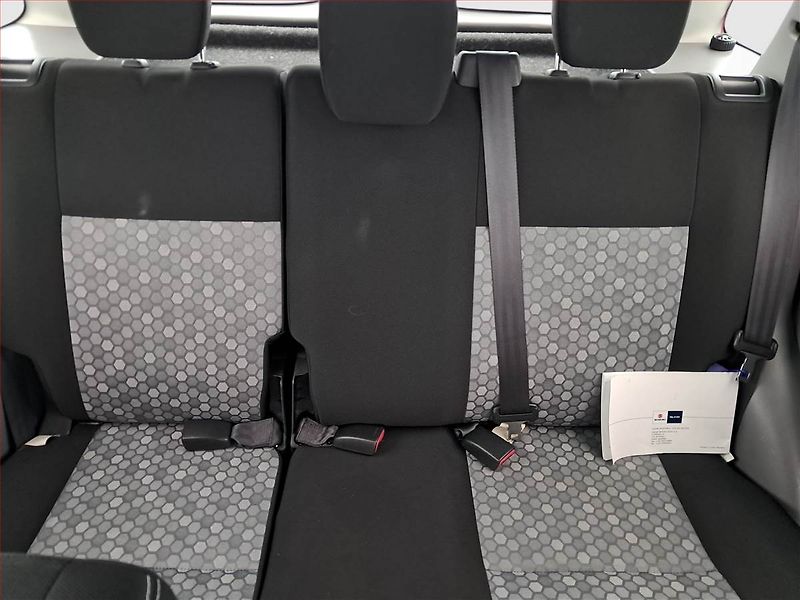 Suzuki SX4 (2013) 1.6 VVT, 4X4, ČR,1.maj - fotka 10 z 18